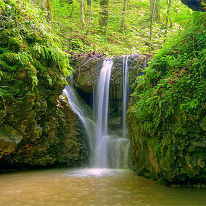 Водопад в Аминовском ущелье